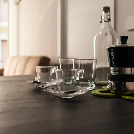 Youhosty - Zanella Bis