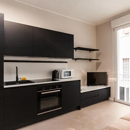 Youhosty - Zanella Bis *