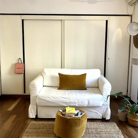 Cozy In Heart Of Isola דירה *