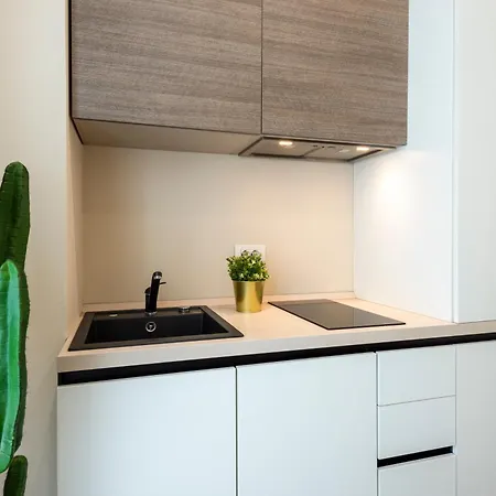 Lägenhet Duomo B - Cozy Two Bedrooms & Bathroom Milano