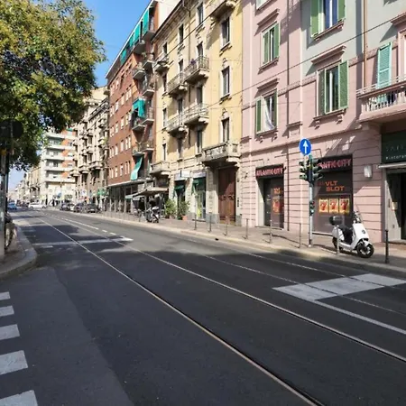 San Gottardo - Close To Navigli And Duomo アパート