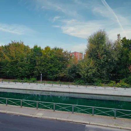 Lägenhet Navigli Riverside *