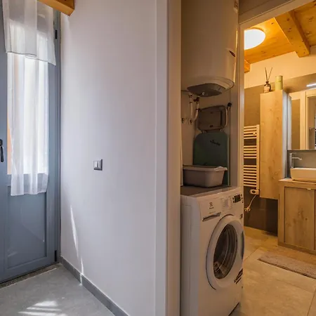 Modern Loft - 2 Min Metro M1, 15 Min Duomo