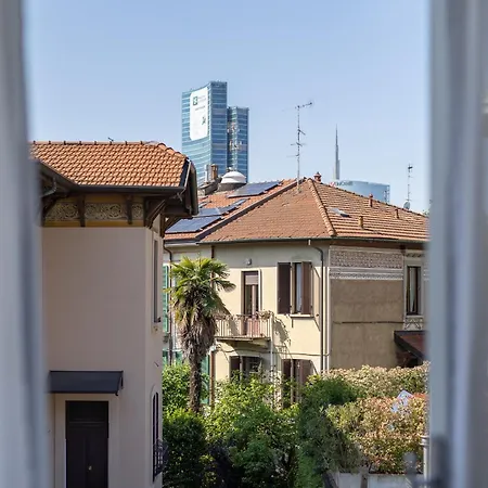 Beautiful Two-room In Maggiolina