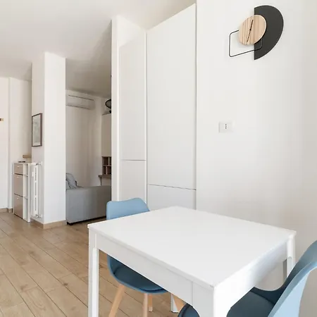 Apartman Guesthost - Naviglio Grande Bright *