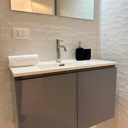 Lr Deluxe - Sismondi 44 Appartamento