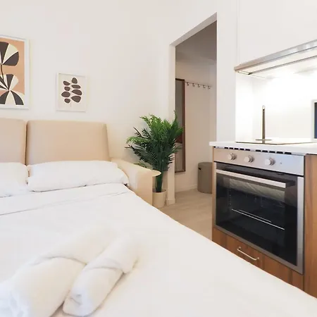 Apartman Primo Piano - Rosellini *