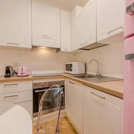 Easytopstay - Elegant Nest In * Milano