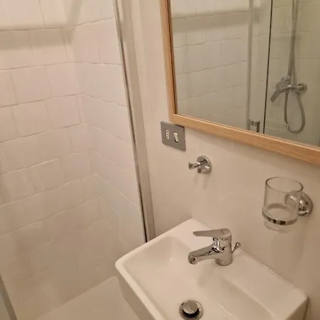 Ampia Stanza Con Bagno Privato E Zona Pranzo Gæstehus Milano