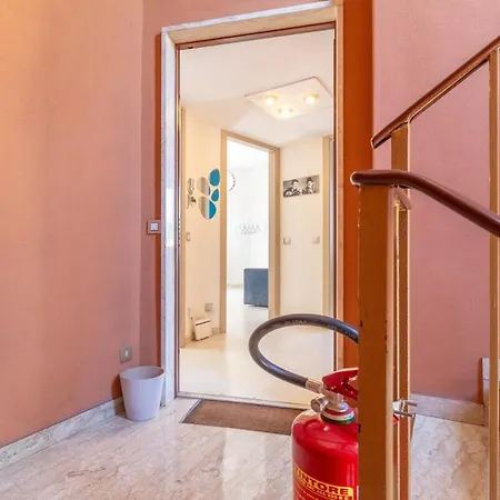 S&m - Casa Afrodite Precotto M1 ميلان