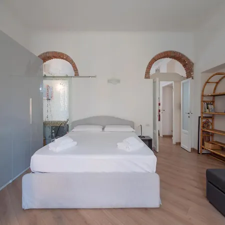 Luxury In Isola - De Castillia 20 *