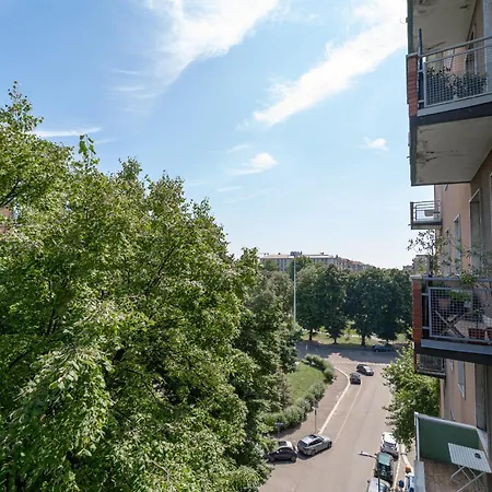 L26 Art - Porta Romana Apartman