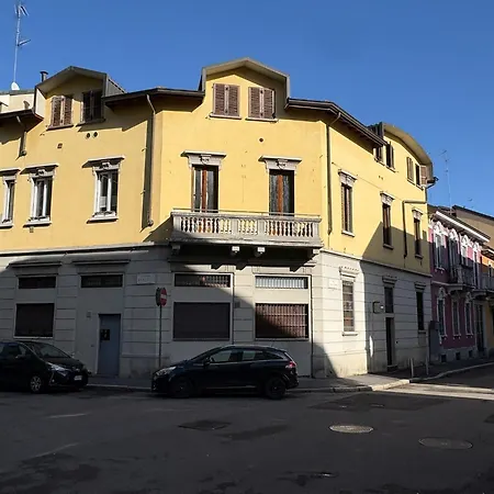 Charming Flat - 7 Attractions At Metro1 Милан