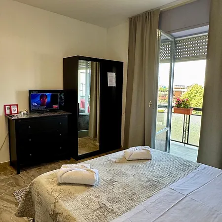 Apartment Difronte A San Siro