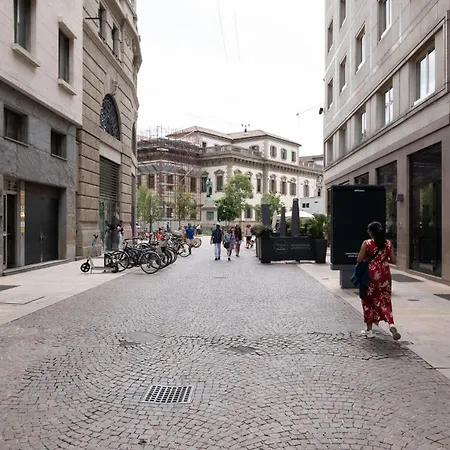 Spacious In The Duomo - Mirable Pm Milaan