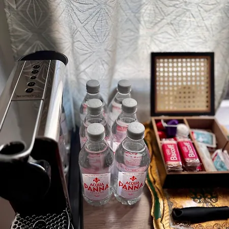 Three Bedroom In The Centre Of The شقة *