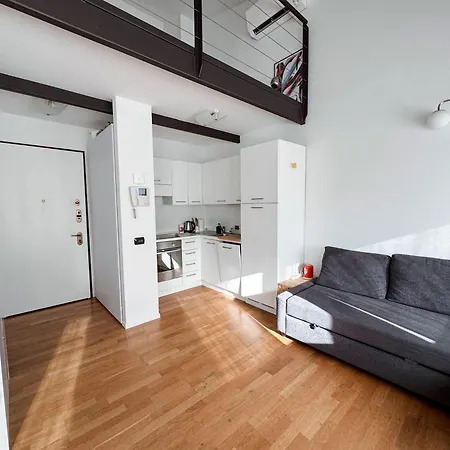 Apartament Lumiere Industrial Loft, Yellow Line - *