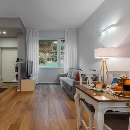 Sweett - San Senatore Apartman *