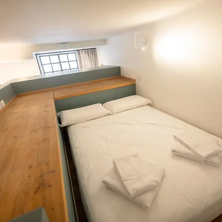 Loft Moderno A 500m Da Loreto M1 M2