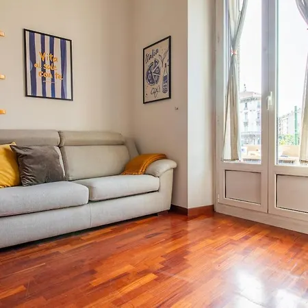 Station 5 Min - Double Bed Caiazzo 4 Guests Wifi * 밀라노