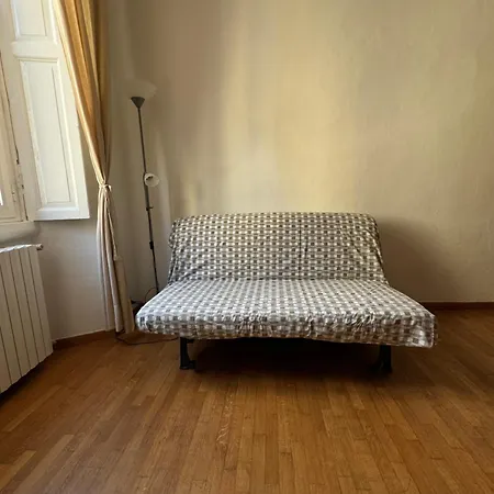 Cozy Escape Porta Romana Lägenhet *
