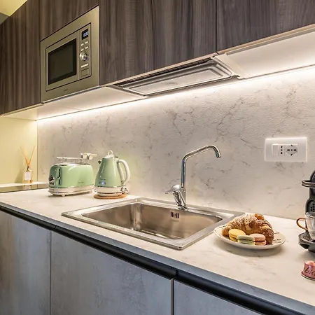 Navigli Charme Urbano Tra Design E Quiete