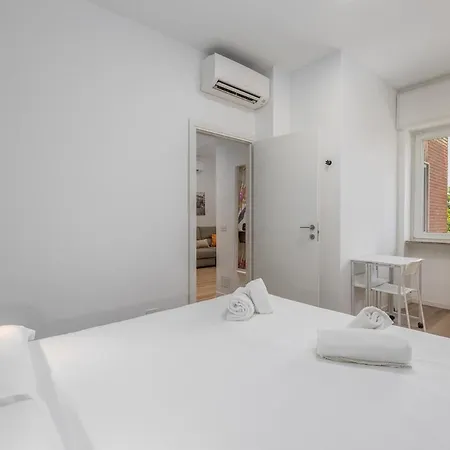 10 Min To Malpensa Express, Air Conditioning Apartment *