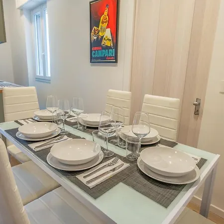 Easy Parking, 10 Min To Malpensa Express, Air Conditioning * Milano