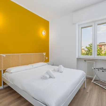 Lejlighed Easy Parking, 10 Min To Malpensa Express, Air Conditioning