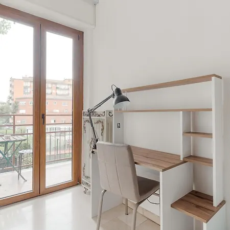 Guesthost - Mm3 Corvetto Bright * Milan