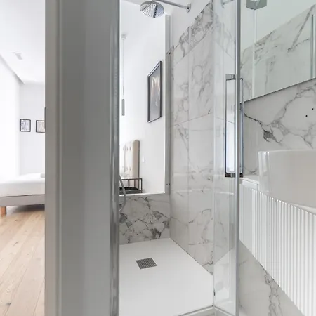 Enora Aapts By Sweett - Sirtori * 米兰