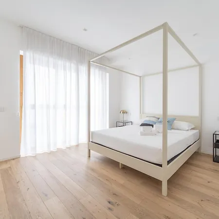 Enora Aapts By Sweett - Sirtori * 米兰