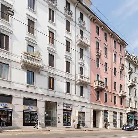 Guesthost - Comfy 500 Mt From Mm Loreto * Milano