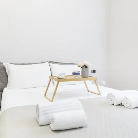 Apartment Easylife - - Settembrini 34 -