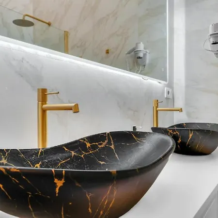 Loft The Palm - Metro M2, Spazioso & Parcheggio شقة