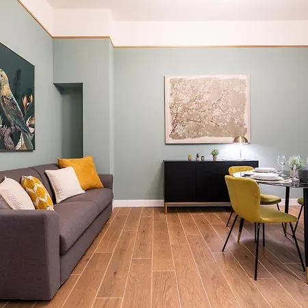 Luxury 10 Minutes From Duomo 公寓
