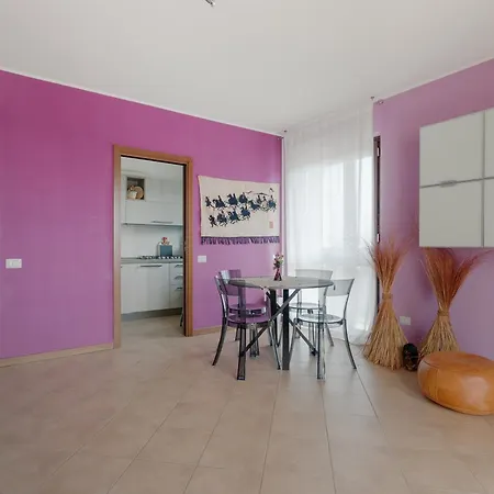 Guesthost - Bisceglie M1 Balcony *