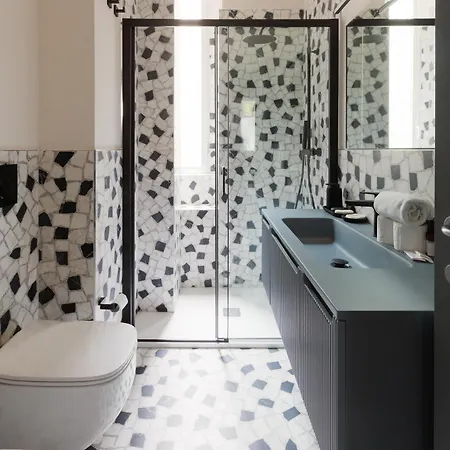 Guesthost - Piazza Ascoli Cosy *