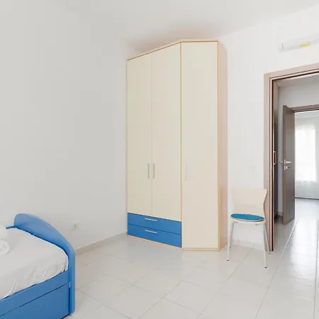 Guesthost - Piazza Abbiategrasso Chiesa Rossa *