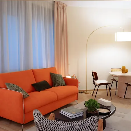 Апартаменты Gigliomilanestates - Luxury In Duomo Милан