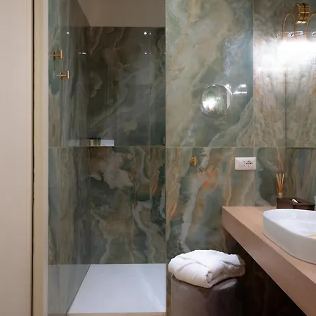 Gigliomilanestates - Luxury In Duomo Appartement