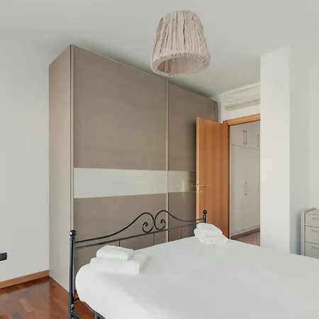 Apartment Guesthost - Precotto Mm1 -