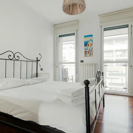 Guesthost - Precotto Mm1 - Apartment