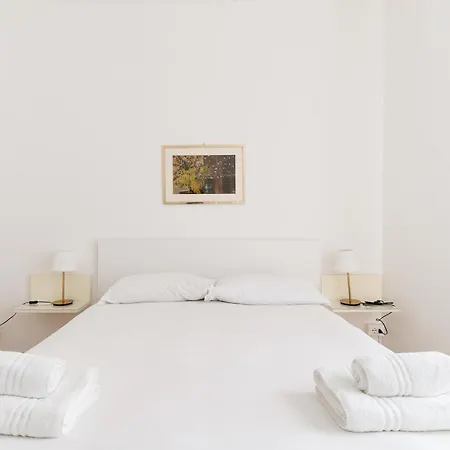 Апартаменты Guesthost - M4 California Bright *