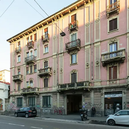 Guesthost - Cozy Near Parco Trotter Mediolan