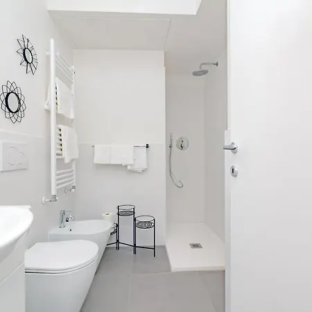 Apartamento Guesthost - Cosy Milano- Buenos Aires & Loreto Milão