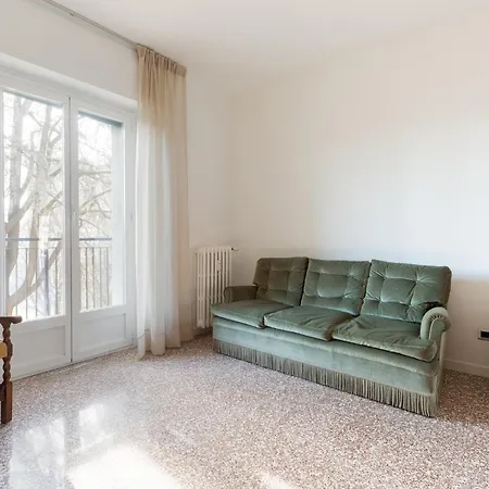 Appartement Guesthost - Comfy Family In *