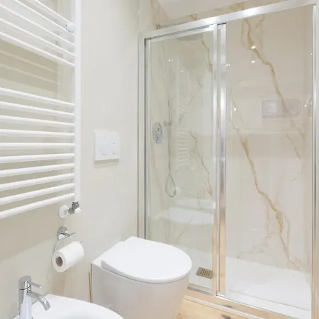 Guesthost - Primaticcio M1 Modern And Bright Daire Milano