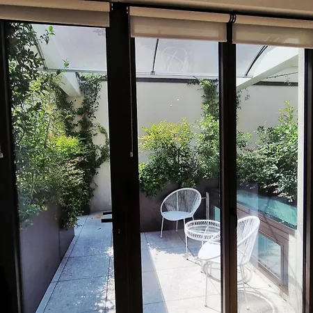 Vytalea - Trilocale Moderno Con Patio E Doppi Servizi, Vicino M4 - Modern 2-bedroom With Patio & Two Bathrooms, Near Metro M4 Apartment Mailand