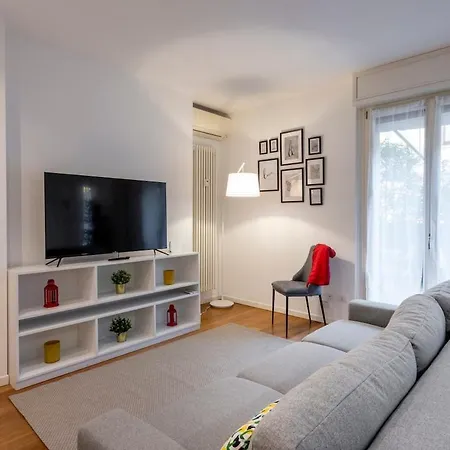 Vigoni 3 - Wonderful Penthouse With Terrace - B * Mediolan